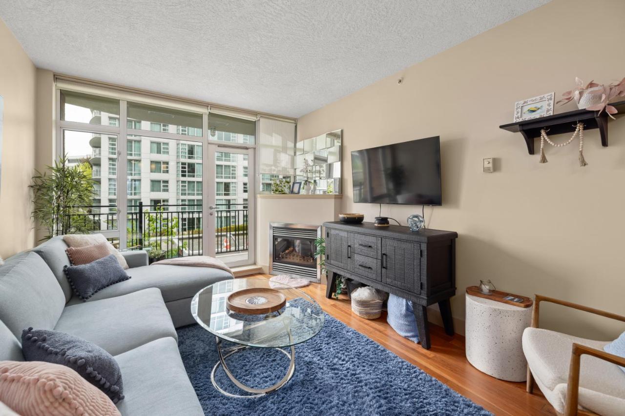 Aria Escape By Iris Properties! Victoria Exterior photo