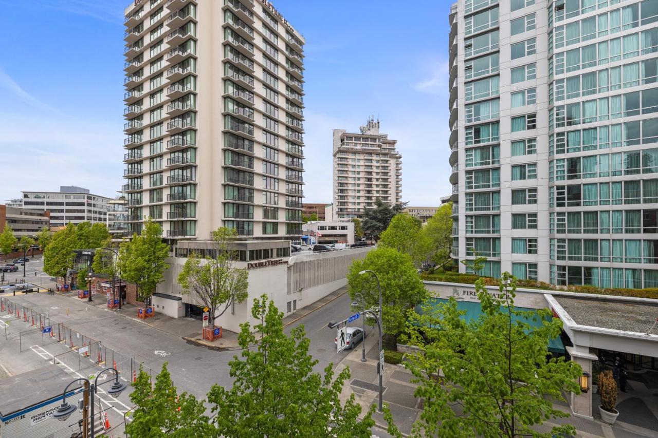 Aria Escape By Iris Properties! Victoria Exterior photo